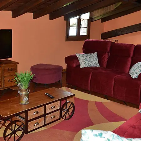 Agroturismo Azkue Aia
